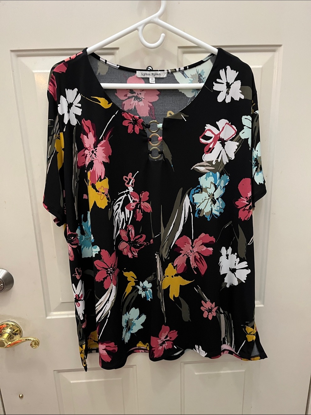 Lynn Ryan Floral Button-Accent Black Women's Top - Pink & Blue Floral
